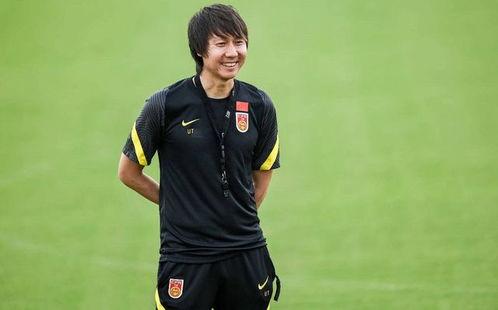 国足主厨爆料视频最新,揭秘国足备战背后的美食故事 第3张 国足主厨爆料视频最新,揭秘国足备战背后的美食故事 第3张